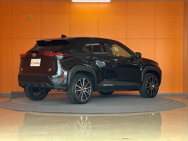 TOYOTA YARIS CROSS HYBRID GR SPORT