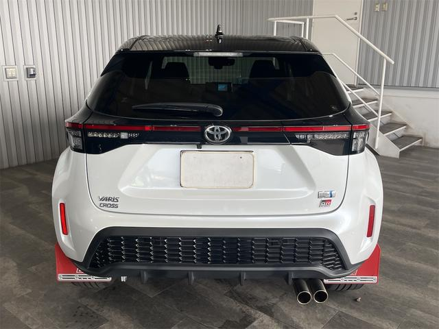 TOYOTA YARIS CROSS GR SPORT