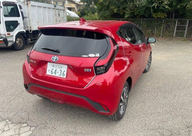 TOYOTA AQUA 1.5Z