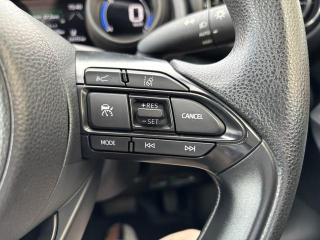 TOYOTA YARIS HYBRID G