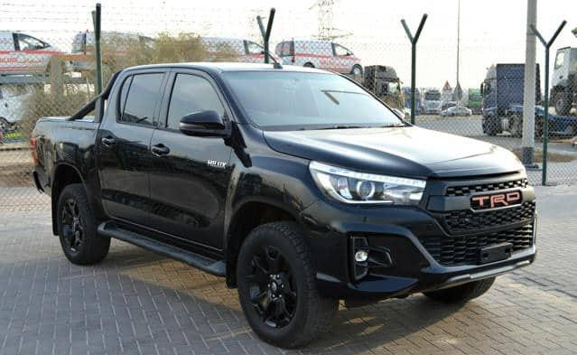 TOYOTA HILUX DOUBLE CABIN