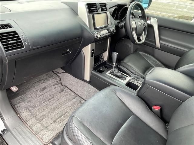 TOYOTA LAND CRUISER PRADO TXL Package
